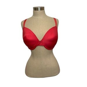 Frederick’s of Hollywood Exxtreme padded bra
